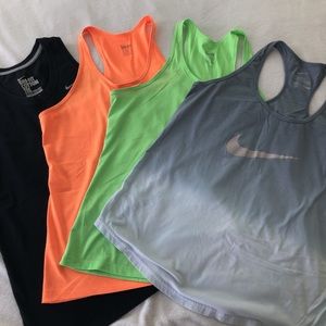 Nike Workout Tanks - Size XL - 4 PC BUNDLE